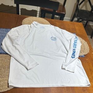 Vineyard Vines White Performance Shirt with Blue Accents, Excellent condition L